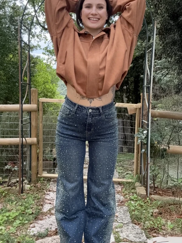 Jeans scuri con brillantini