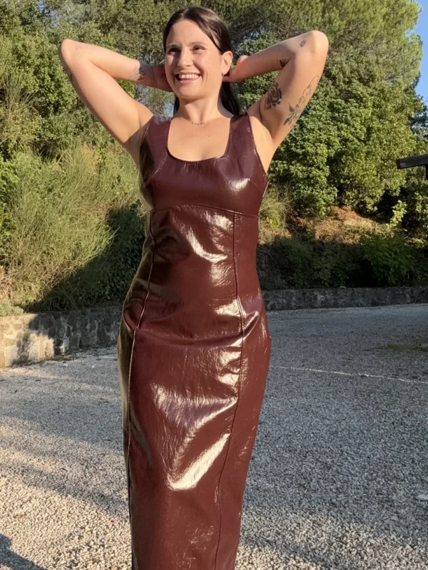 Vestito in simil pelle